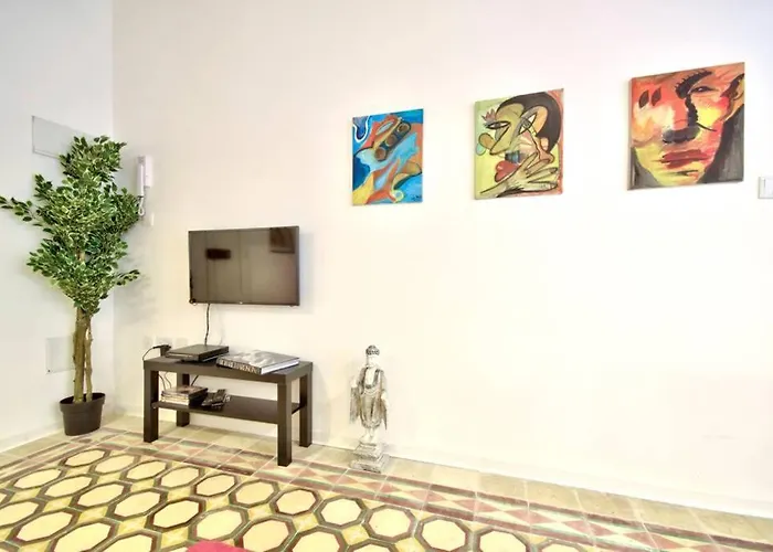 Art House - Retro Bordello *