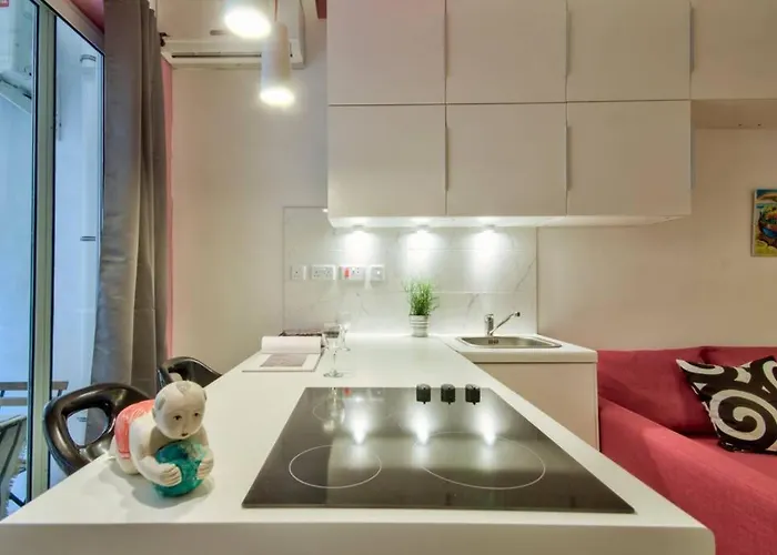 Apartment Art House - Retro Bordello *