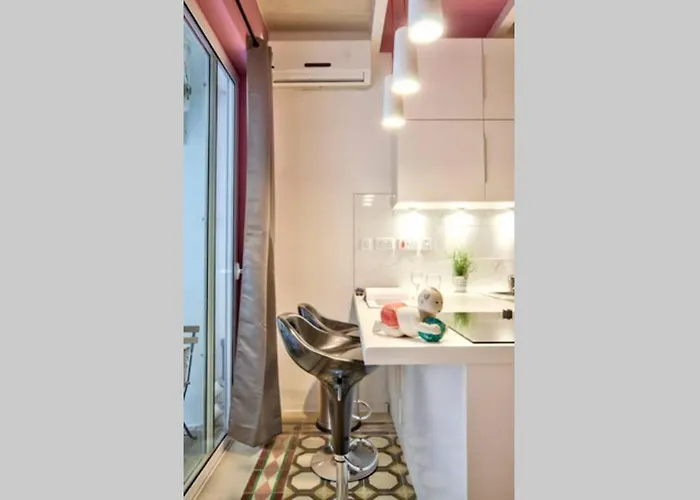 Apartment Art House - Retro Bordello Valletta